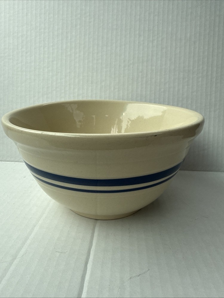 Roseville Ohio Friendship Pottery Mixing Bowl Blue Stripes Bands 1 qt 7