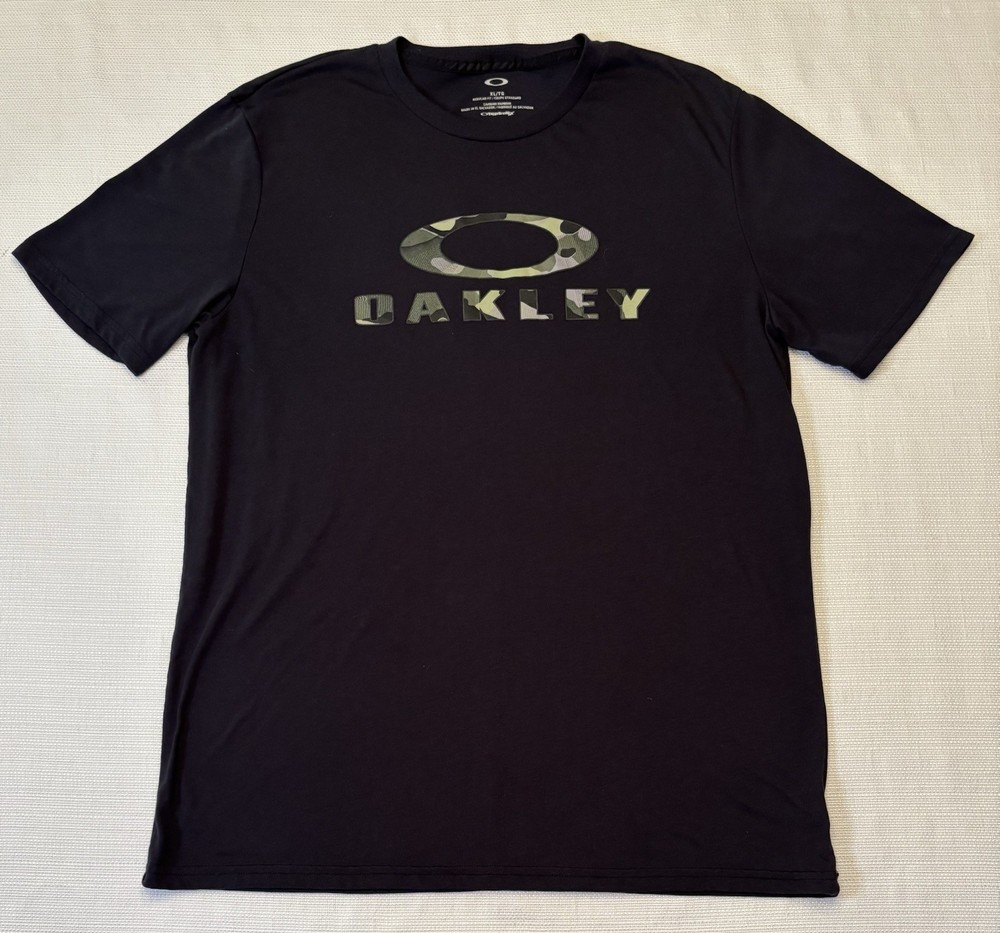 Oakley Software Camo Center Logo T-Shirt Men XL Short Sleeve Black Y2K T-shirt