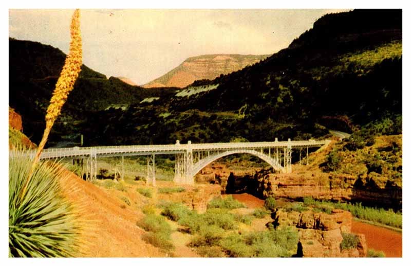 Postcard BRIDGE SCENE Between Globe & Show Low Arizona AZ m/09 AP1323