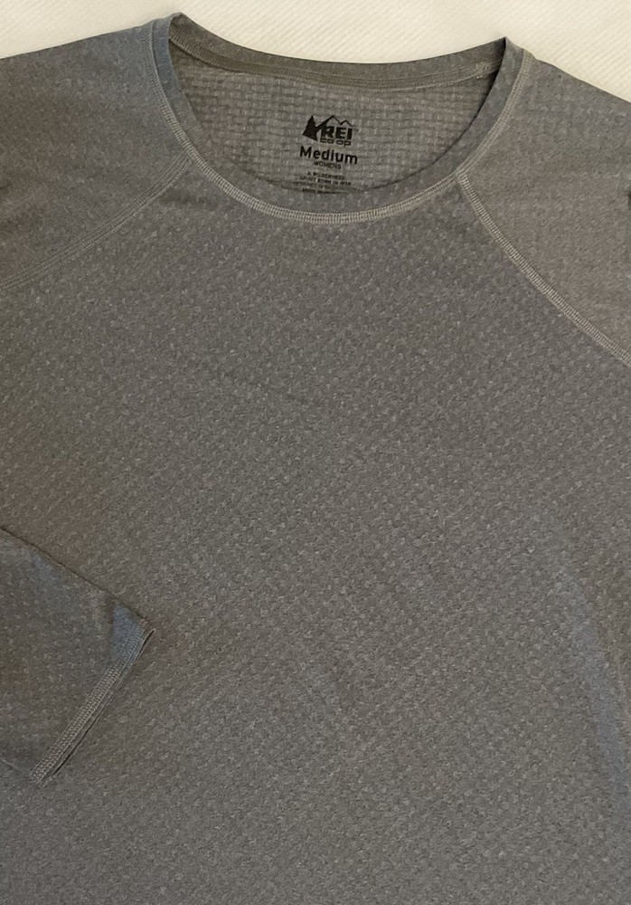 READ-REI Shirt Women M Gray Long Sleeve Performance Hiking Base Layer Co-op Crew