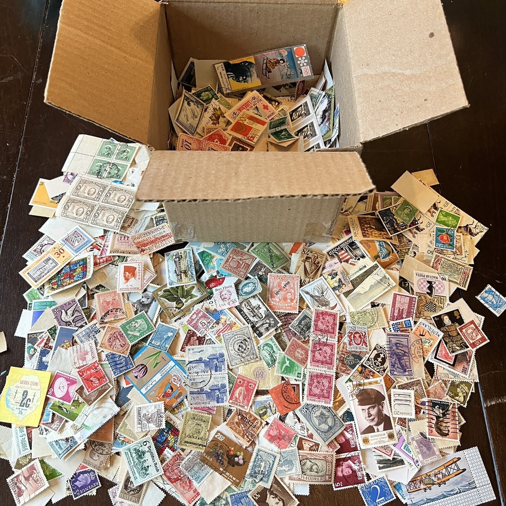 AMAZING WW OFF PAPER STAMPS BOX LOT 1,000s FROM HUNDREDS OF COUNTRIES #4