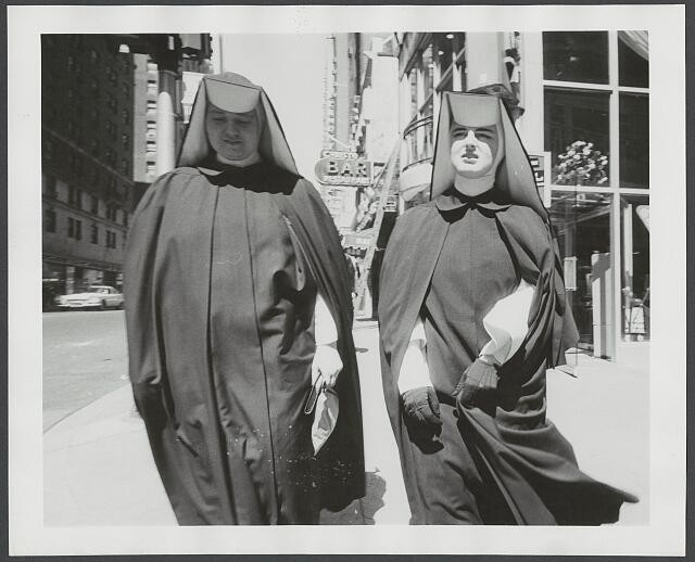 Photo:Two nuns walking on New York City sidewalk