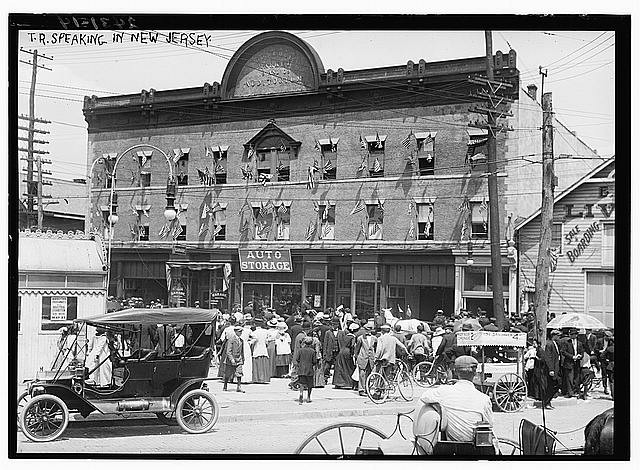 Photo:Theodore Roosevelt Speaking in New Jersey 1910s Crowd Auto Storage