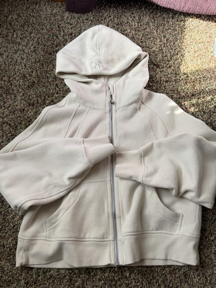 Lululemon Full Zip Beige Hoodie XS/S Women Hooded Pockets Thumb Holes Fleece