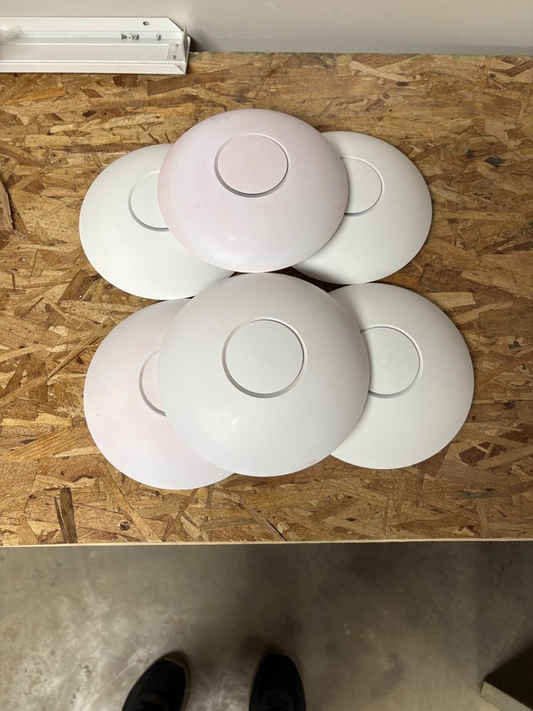 Ubiquiti UniFi AP AC LR Long Range Wireless Access Point UAP-AC-LR