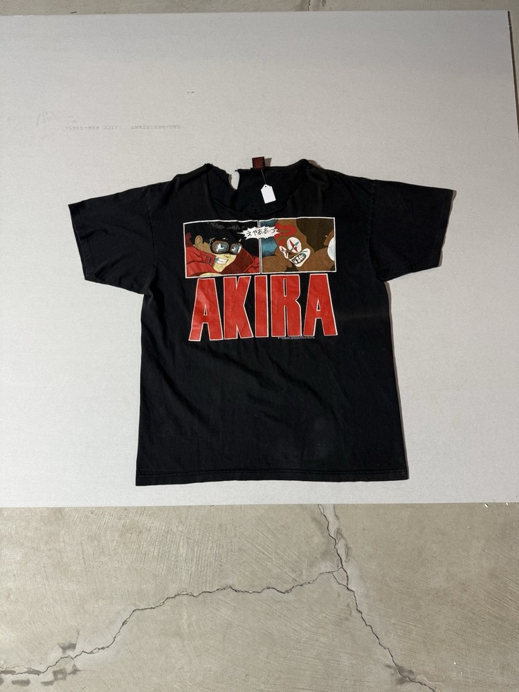 VERY RARE  1988 ORIGINAL AKIRA VS JOKER T SHIRT FASHION VICTIM SIZE XL