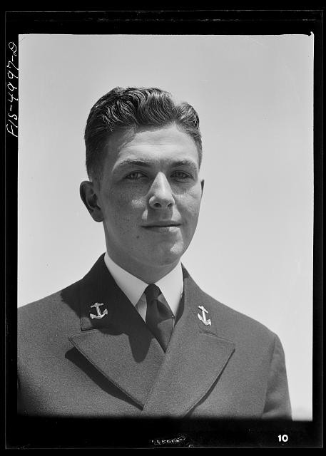 Photo:Annapolis Maryland US Naval Academy Midshipman Portrait 1942