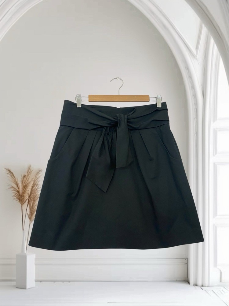 Cynthia Steffe Tie Waist Mini Skirt Women’s Size 8 Stretch Classic Chic $196