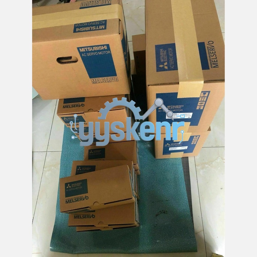 1PC Mitsubishi HF-KE73BW1-S100 AC Servo Motor New In Box Expedited Shipping