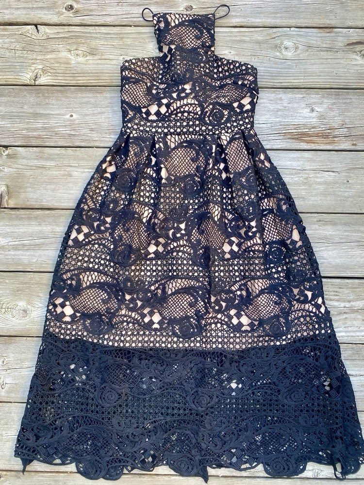 Elliatt Black Lace Halter Midi Cocktail Party Dress Size XS