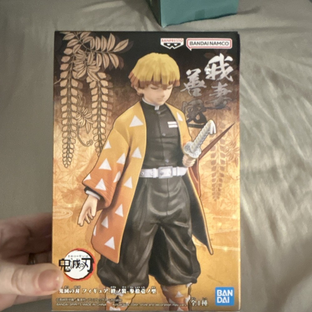 Banpresto Demon Slayer Zenitsu Agatsuma Figure Anime Manga Collectible