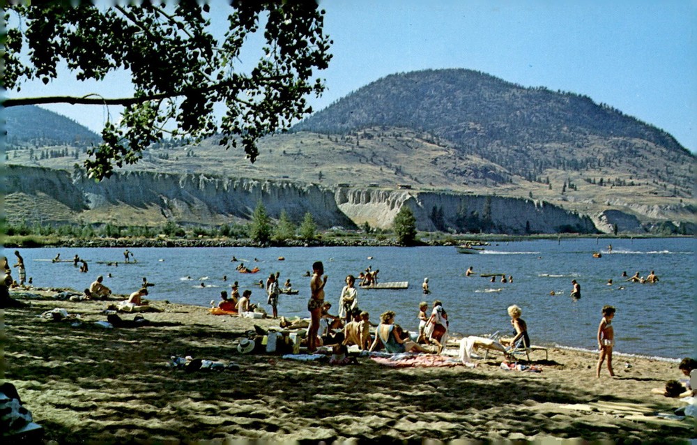 Beach at Penticton, Okanagan Lake, British Columbia Postcard