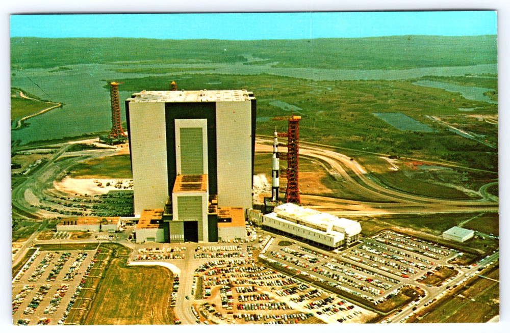 Vintage Photo Postcard John F. Kennedy Space Center USA NASA Building Aerial Car
