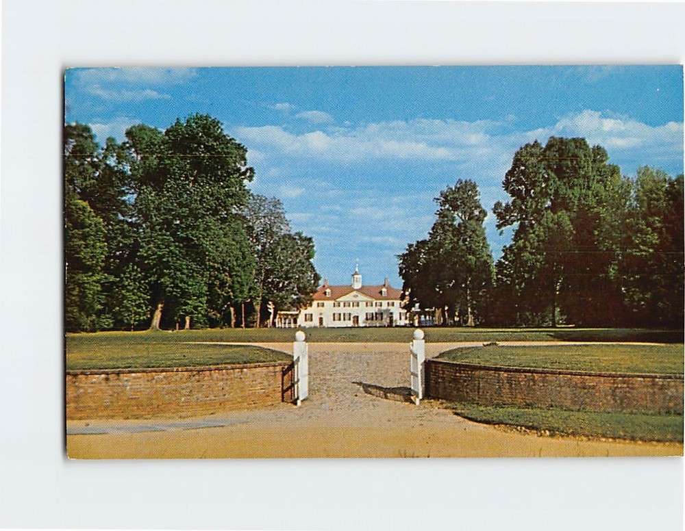 Postcard The West Front of Mount Vernon as Seen from the Bowling Green Gate VA