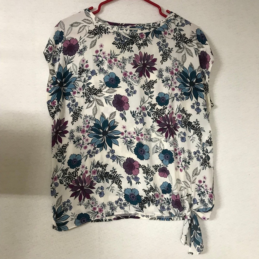 LOFT Petite Floral Tie Front Short Sleeve Blouse MP