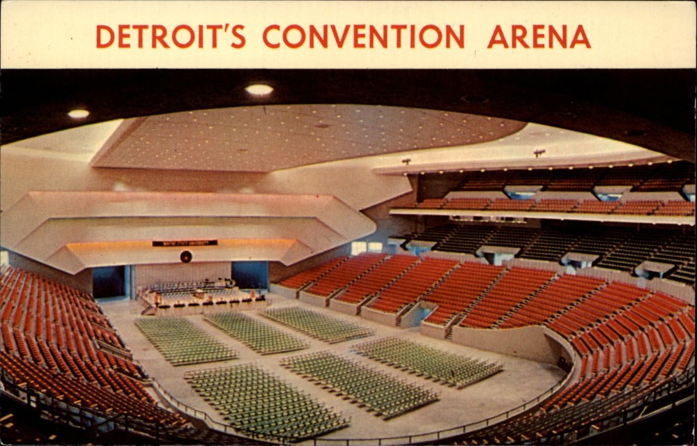 Michigan Detroit Convention Arena River ~ 1970s vintage postcard  ~ s9545