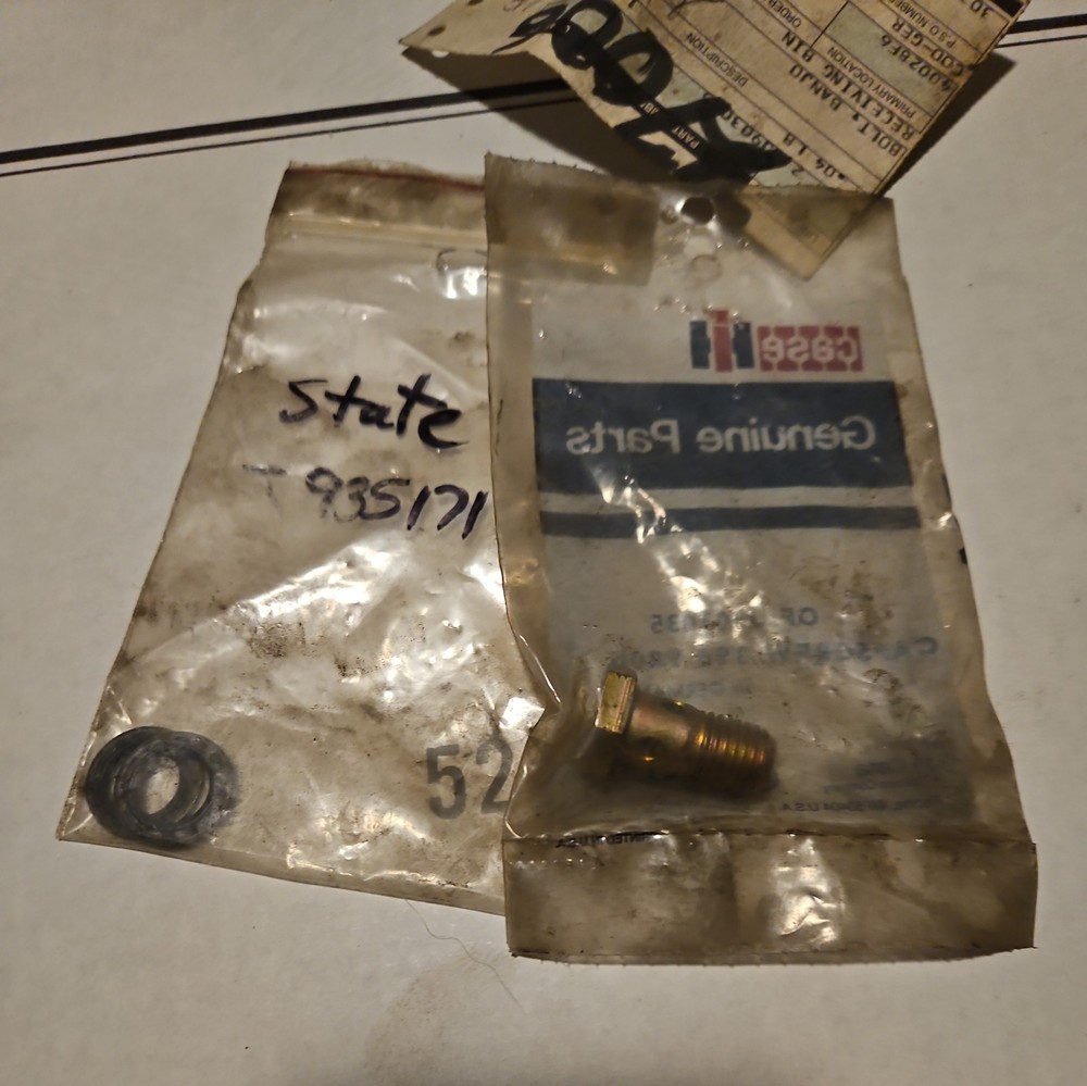 Genuine New Holland Case IH J903035 SCREW
