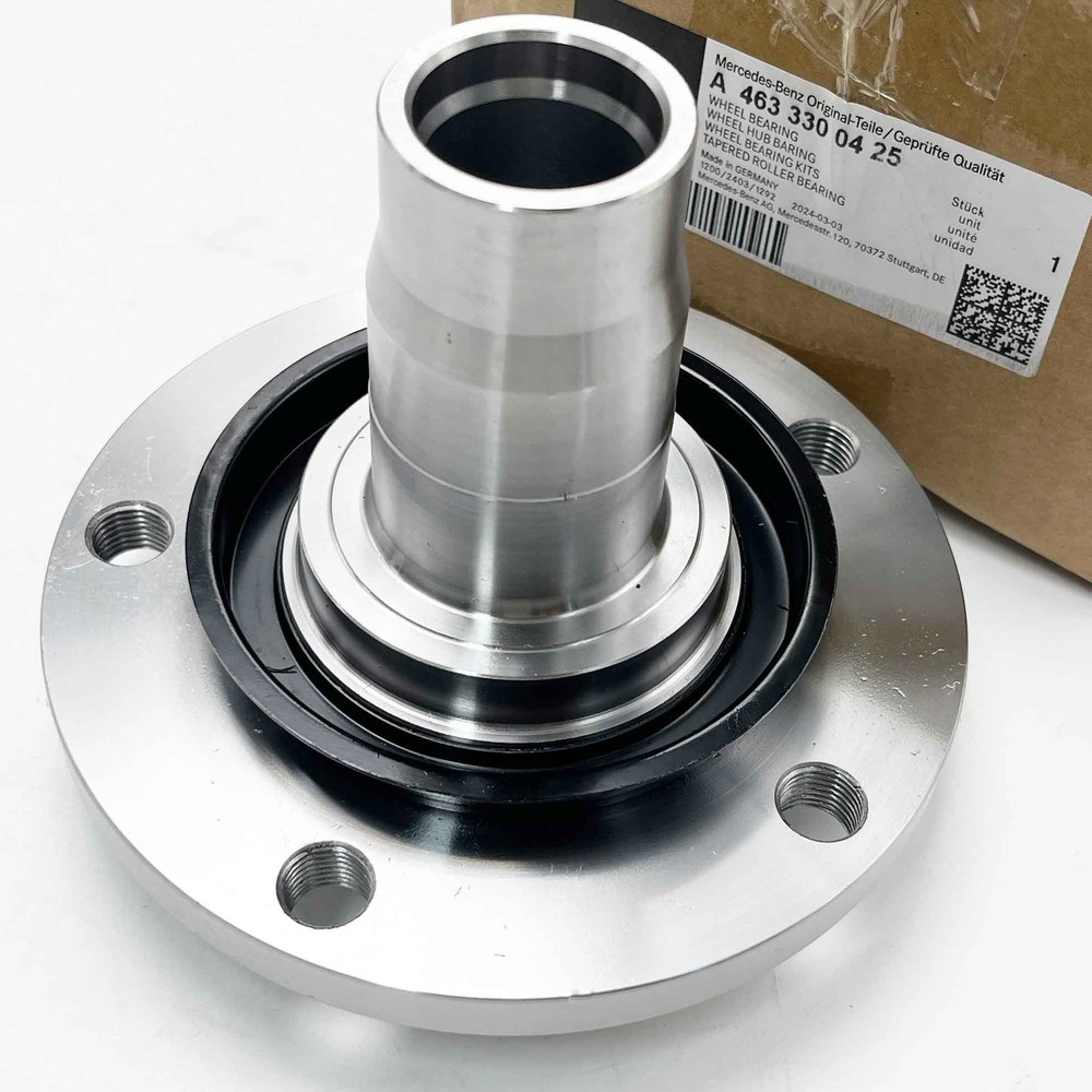 Front Wheel Hub for Mercedes Benz G55 G63 G65 G500 G550 463 G Wagon 4633300425