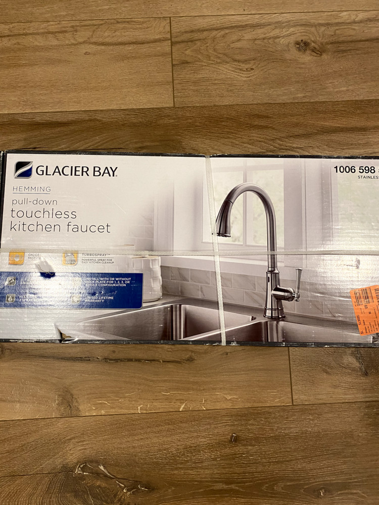 Glacier Bay HEMMING Pull-Down Touchless Kitchen Faucet 1006598574 Stainless NEW