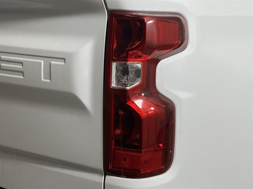 Passenger Side Tail Light Assembly for 2019-2023 Chevy Silverado 1500 Pickup Truck 2718179