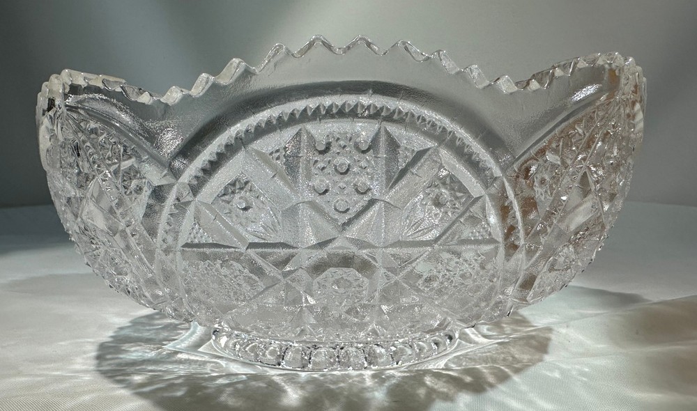 Vintage Imperial Glass Clear Centerpiece Bowl Sawtooth Edge