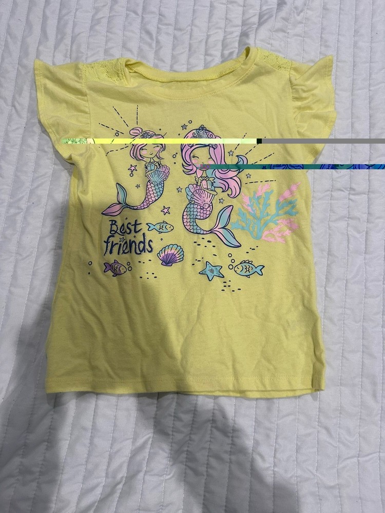 365 Kids from Garanimals yellow t-shirt featuring a girl unicorn graphic Size 6