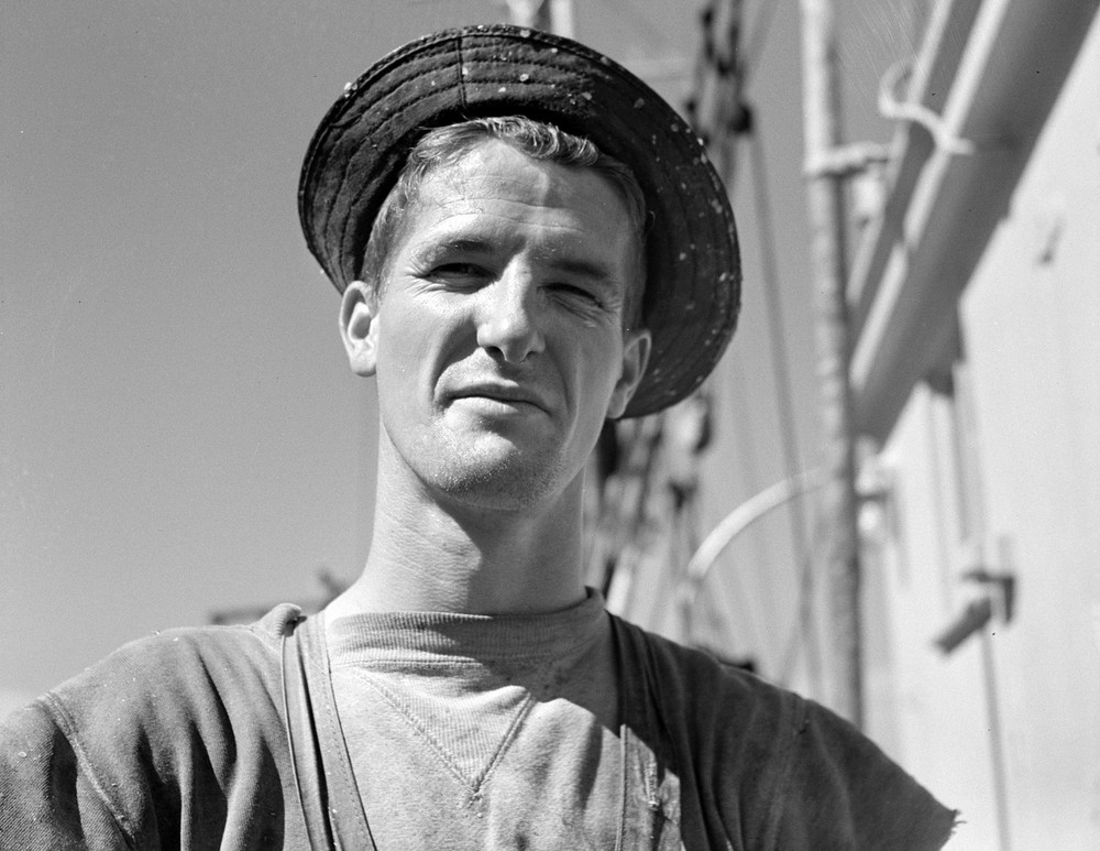 1942 Gloucester Fisherman, Massachusetts Vintage Old Photo 8.5