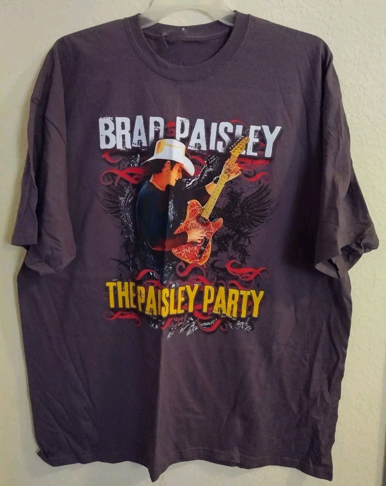 Vintage 2008 Brad Paisley- The Paisley Party Tour- T-Shirt MA248 FREE SHIPPING