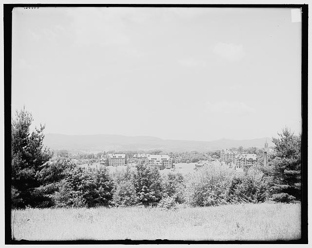 Photo:Mount Holyoke College,buildings,Prospect Hill,South historic photo