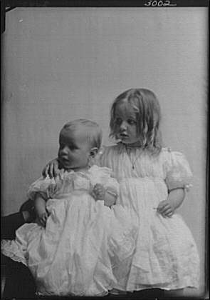 Photo:Rogers, Arthur, children of, portrait photograph