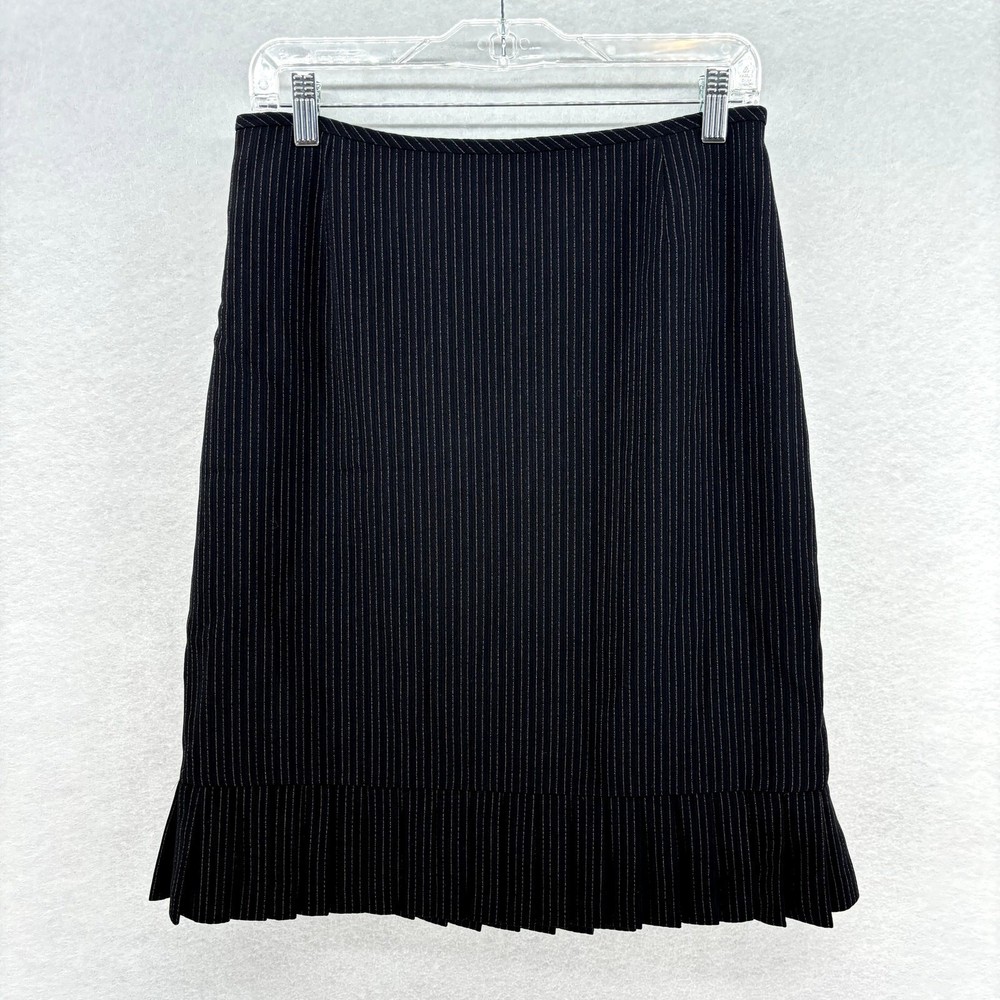 Pinstripe Pencil Skirt Black Pleated Hem Career Office Siren Women's size 8