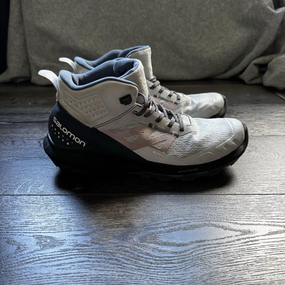 Salomon OUTpulse Boots Womens 9 Gray Pink GTX Mid Trail Hiking Sneakers 471524
