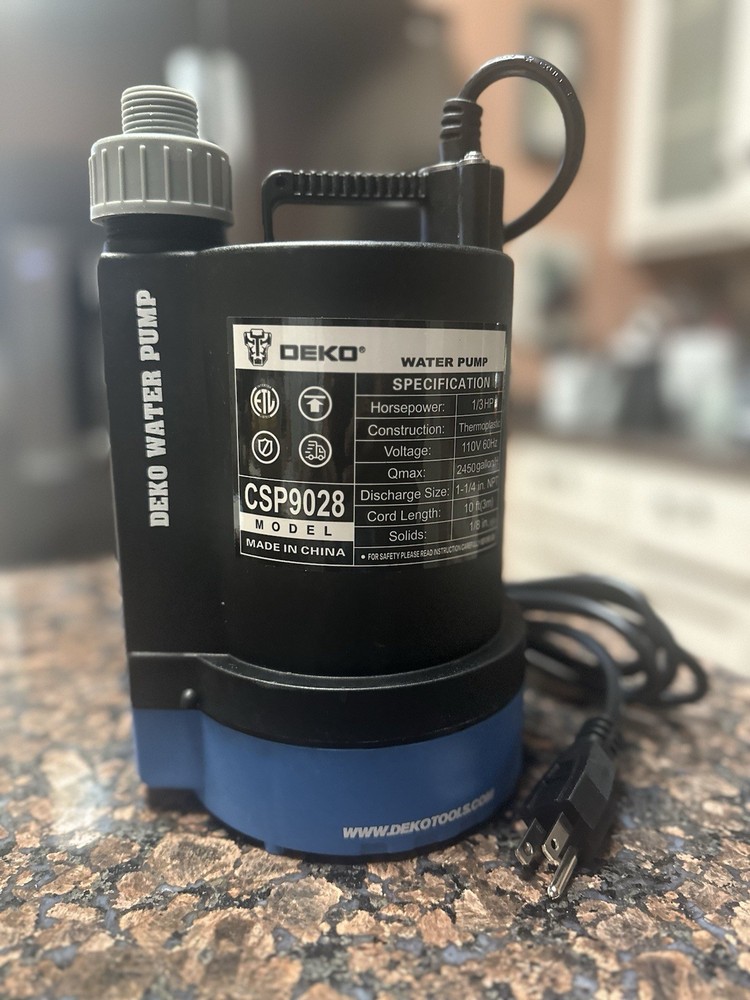 DEKOPRO 1/3 HP Submersible Utility Pump 2450GPH Thermoplastic for Water Drainage