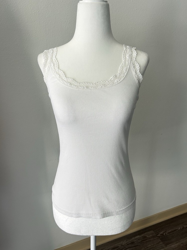VTG Forever 21 Lace Fitted White Cami Tank Top Y2K Coquette Fairy Feminine