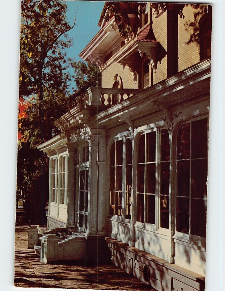 Postcard Porch The Villa Louis Prairie du Chien Wisconsin USA