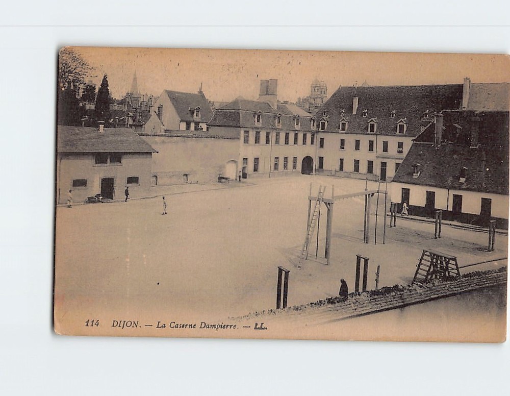 Postcard La Caserne Dampierre Dijon France