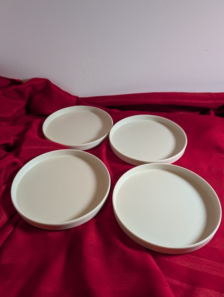 Pottery Barn Melamine  Salad Plates (4)
