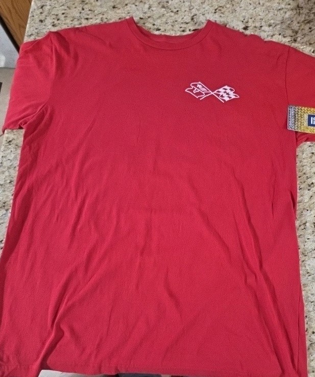 NWT GM Official Merchandise Chevrolet Corvette Red T-shirt Size LARGE NWT