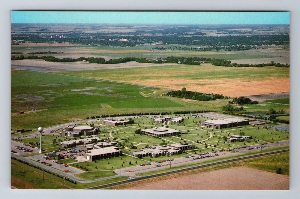 Great Bend KS-Kansas, Arton County Community Campus, Antique Vintage Postcard