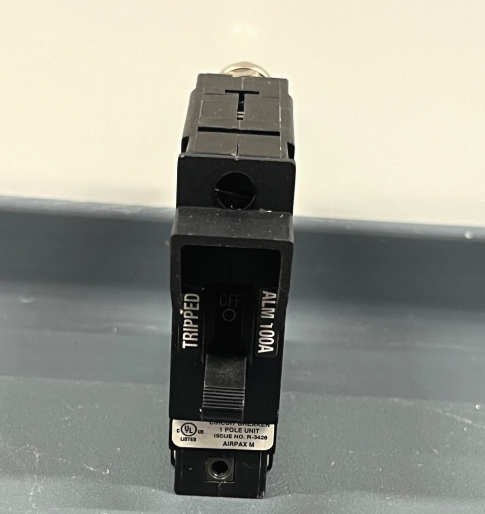 100AMP - AIRPAX DC Circuit Breaker (LMLK1-1RLS4-29877-15-V)