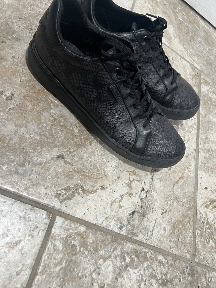 Coach Men's Size 9 Original Shoes