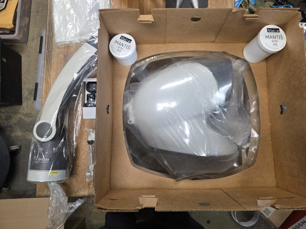 Vision Engineering Mantis Elite MEH-001 Microscope MES-005 X4 X8Condition: