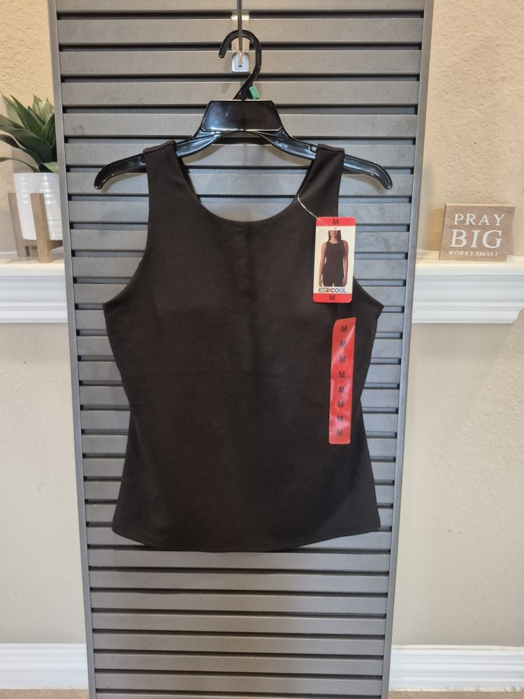 32 Degrees Cool Women's Ribbed Fitted Bra Tank,  Size M NWT Black WAW1