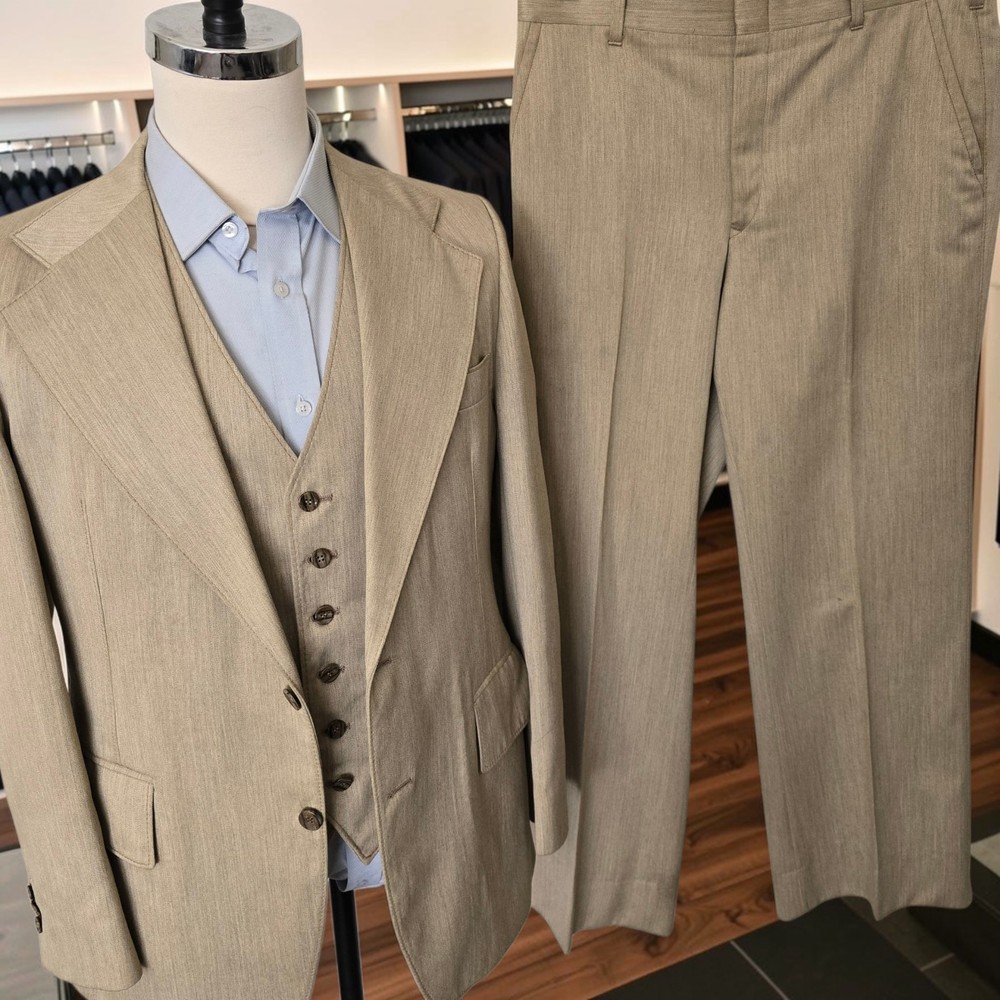 Vintage 1970s 3 Piece Suit 40r Slim 34x30 Wide Lapel Heavy Polyester Tailored