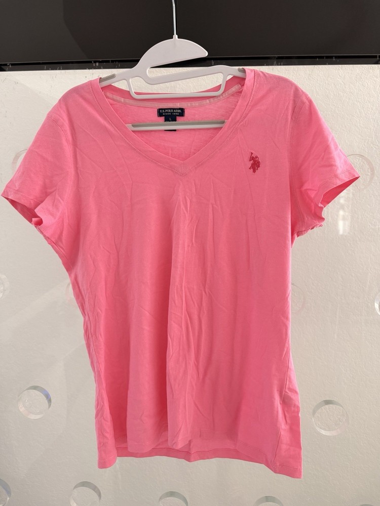 U.S. Polo Assn. Pink Solid V-Neck Short Sleeve Logo T-Shirt Women's L