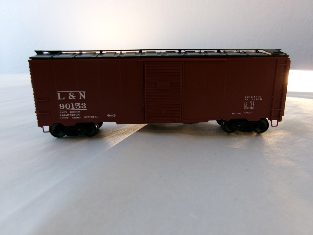 Branchline Trains 90153 HO Scale Boxcar L&N #90153