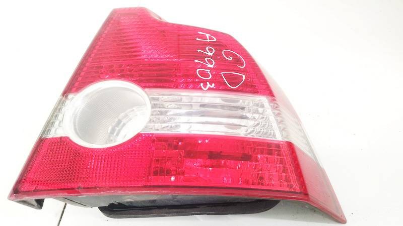 2005 Volvo S40 Right Rear Tail Light Lamp OEM Used 2313109-30