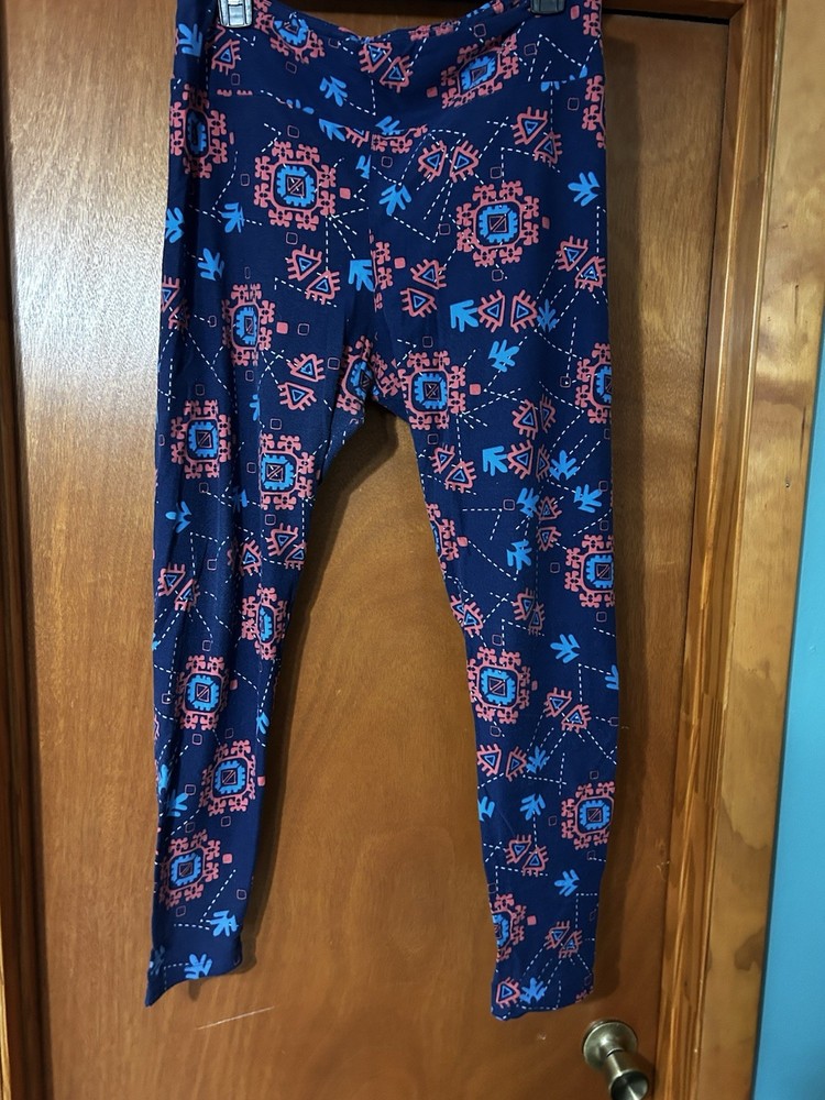 LuLaRoe Women's Tall and Curvy TC Leggings Blue With Red Floral Pattern
