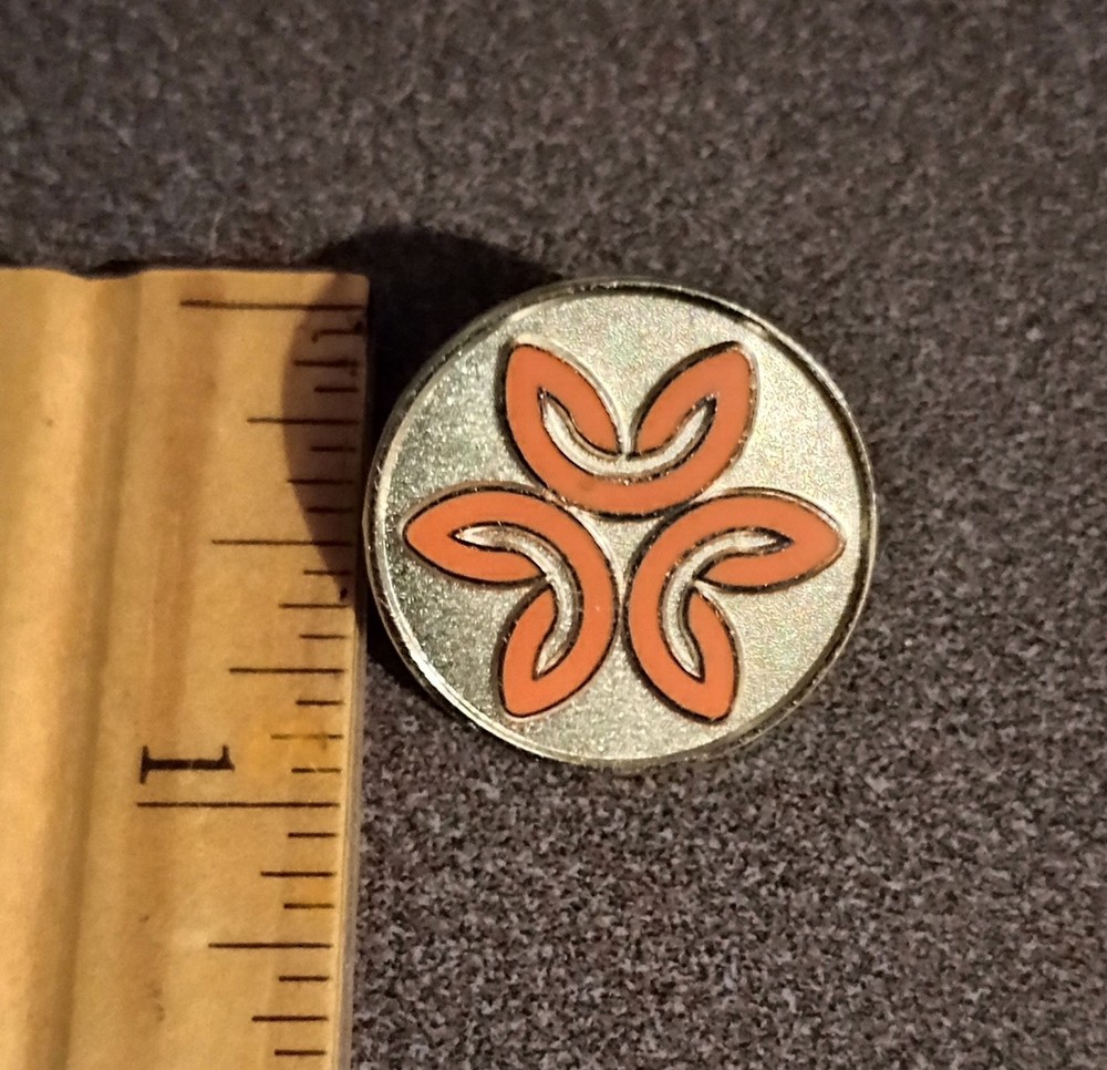 Girl Scouts Vintage Lapel Pin A-4