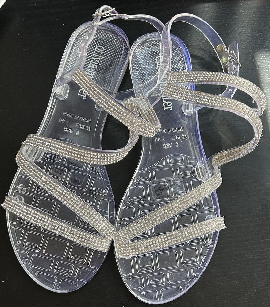 Olivia Miller Womens Isola Strappy Jelly Sandals Style Omra Clear Size 6